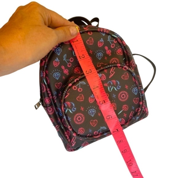 Bundle Of 3 Mini Backpacks🤍 - Picture 10 of 12